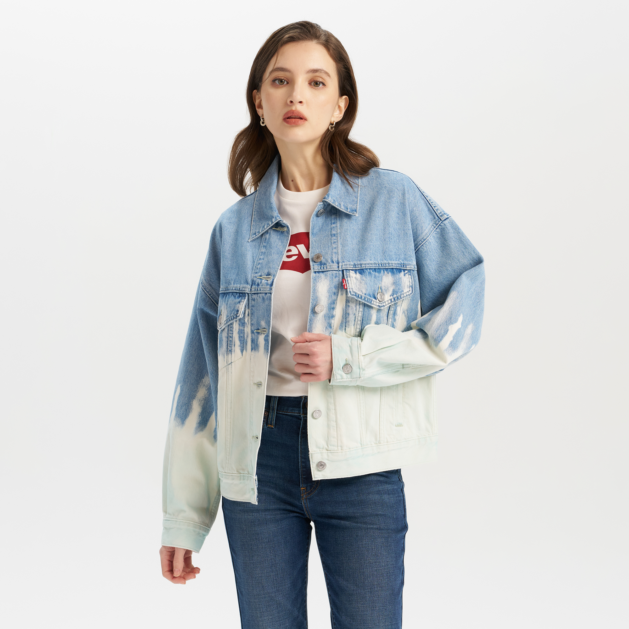 Levi's? Women's Gradient TYPE III Performance Cool Denim Jacket - Image 3