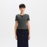 Levi's? Women's V-Neck Short Sleeve Logo Tee