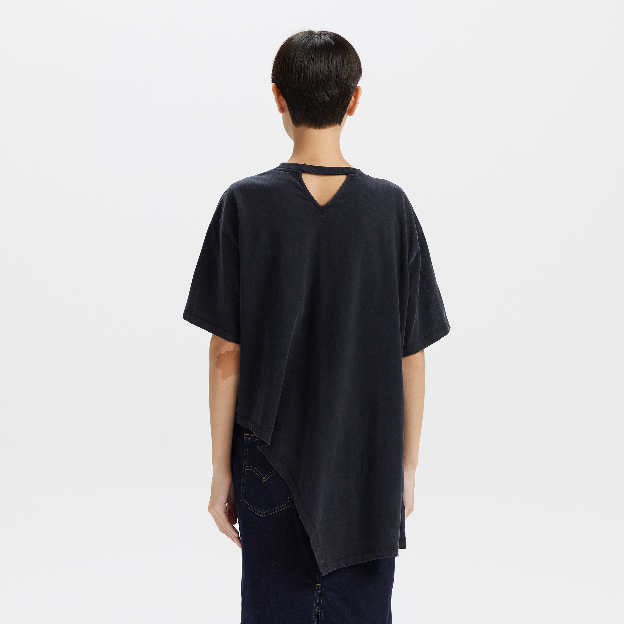 Levi's? Women's Distressed Design Printed Short Sleeve Tee - Image 2