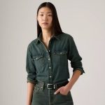 Levi's® Women's Essential Western Shirt