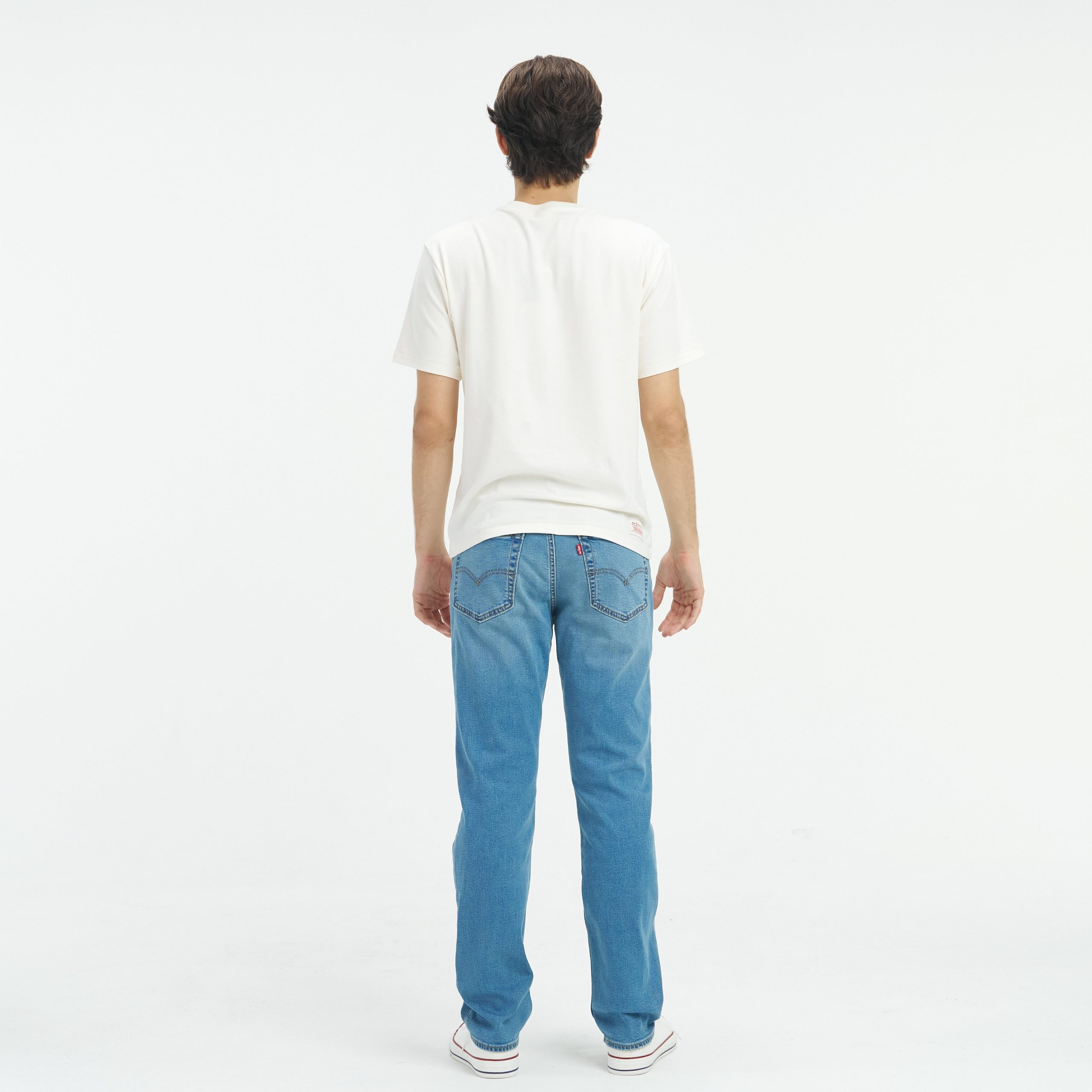 Levi's® Performance Warm 541™ Low Waist Loose Tapered Jeans - Image 3