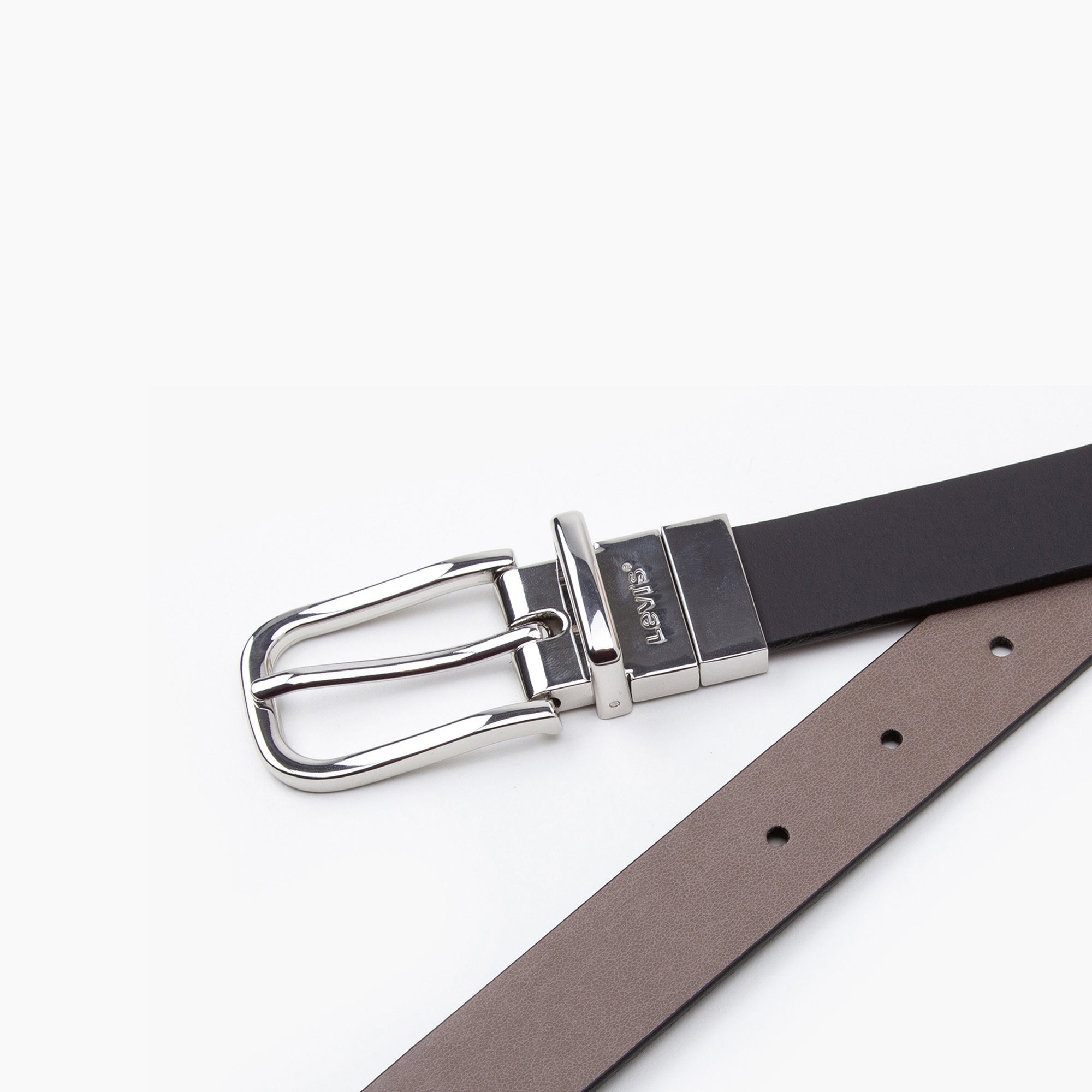 Levi's® Women's Reversible Belt - Image 3
