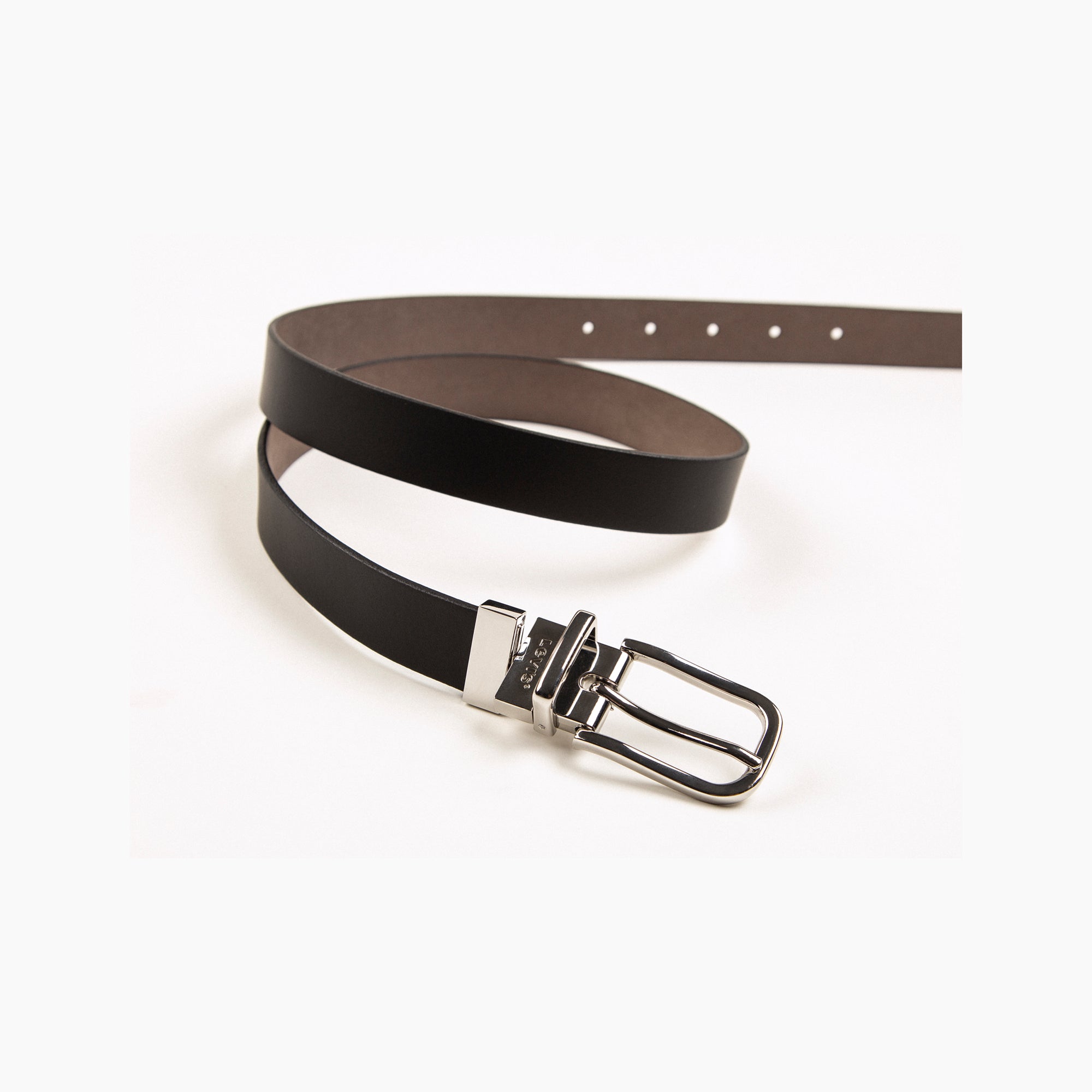 Levi's® Women's Reversible Belt - Image 2