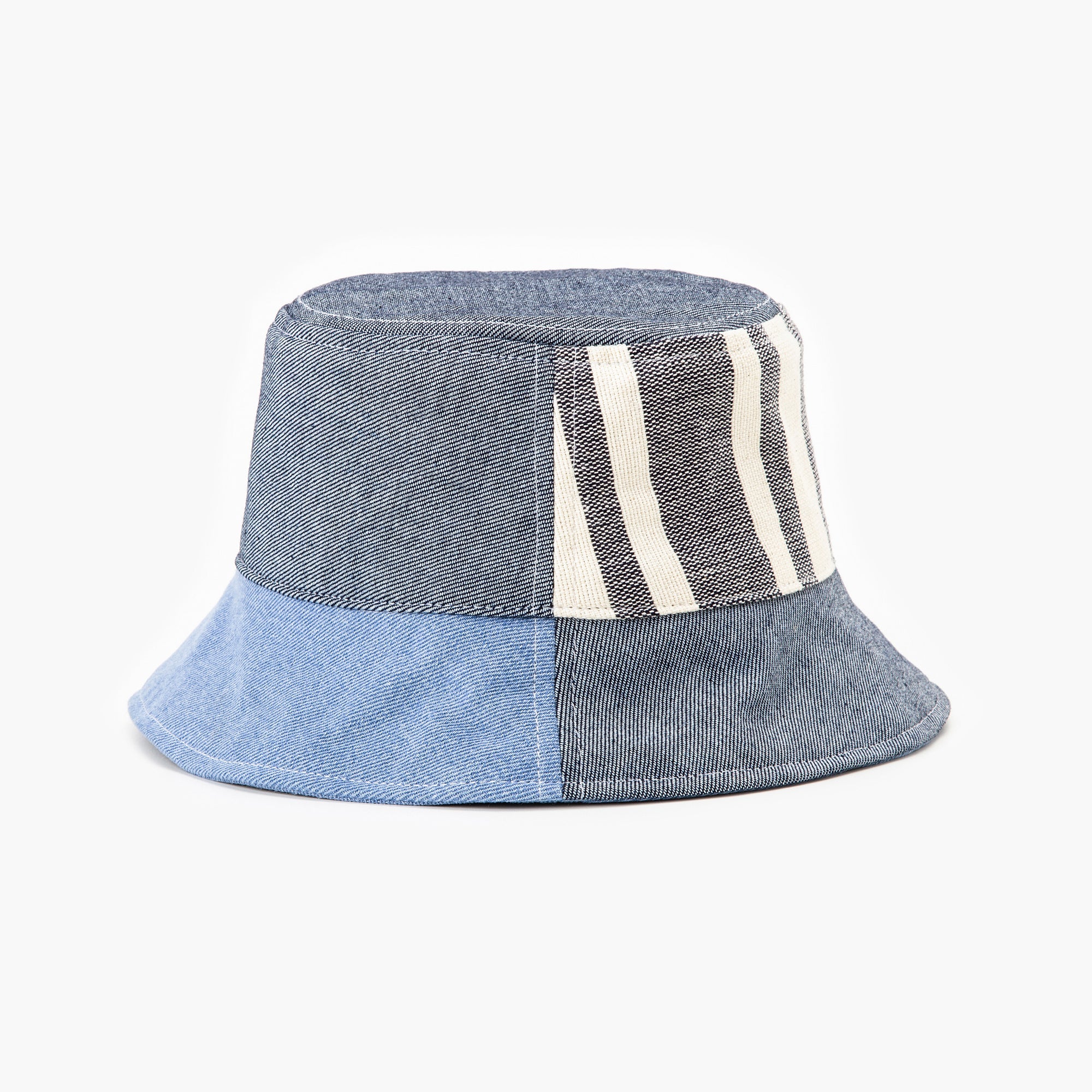 Levi's® Mercado Global Bucket Hat - Image 3