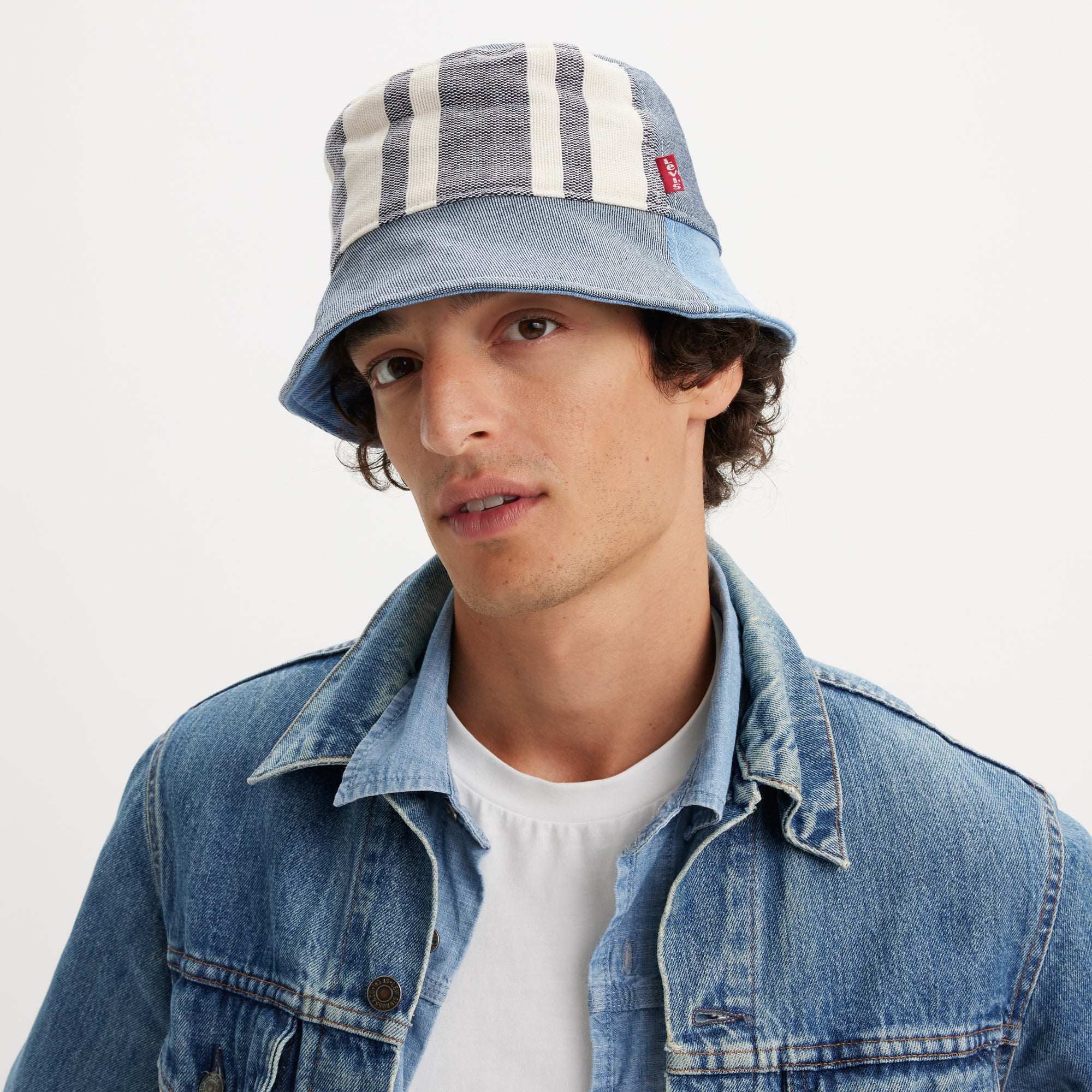 Levi's® Mercado Global Bucket Hat