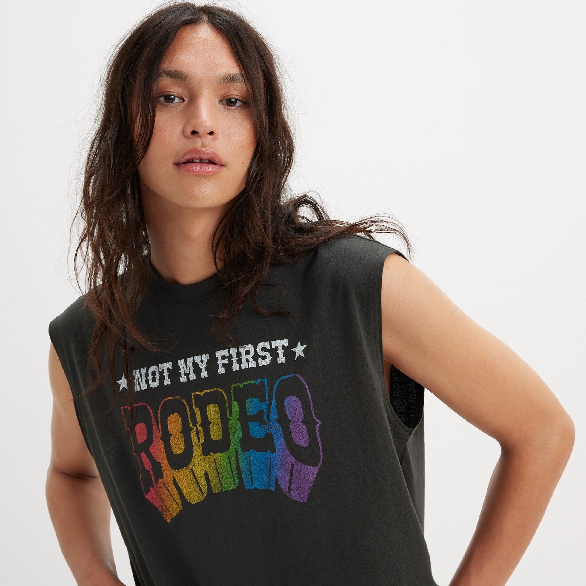 Levi's? Men's Cropped Muscle Tank - Image 5