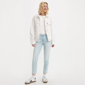 Levi's® Women's Mid-Rise Boyfriend Jeans