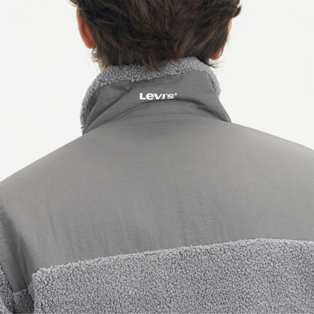 Levi's® Men's lambswool Warm jacket with removable sleeves - Image 5