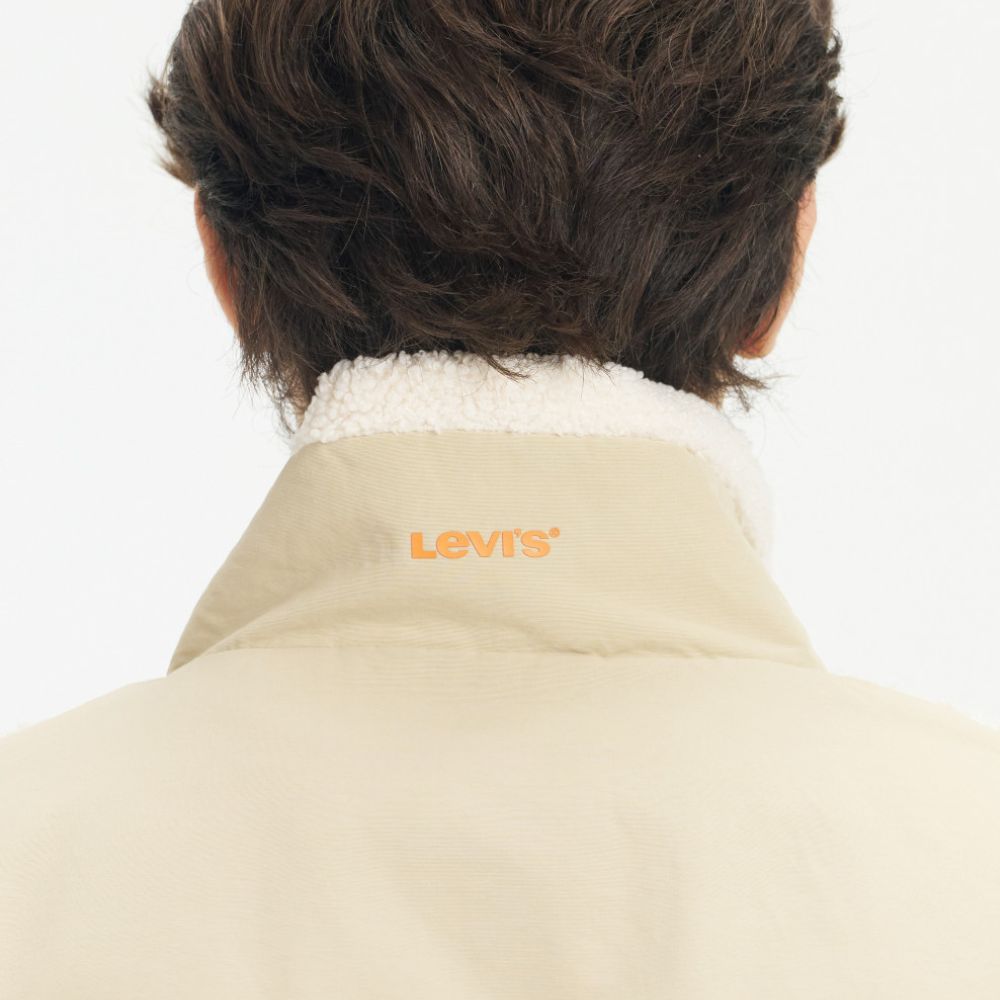 Levi's® Men's lambswool Warm jacket with removable sleeves - Image 4