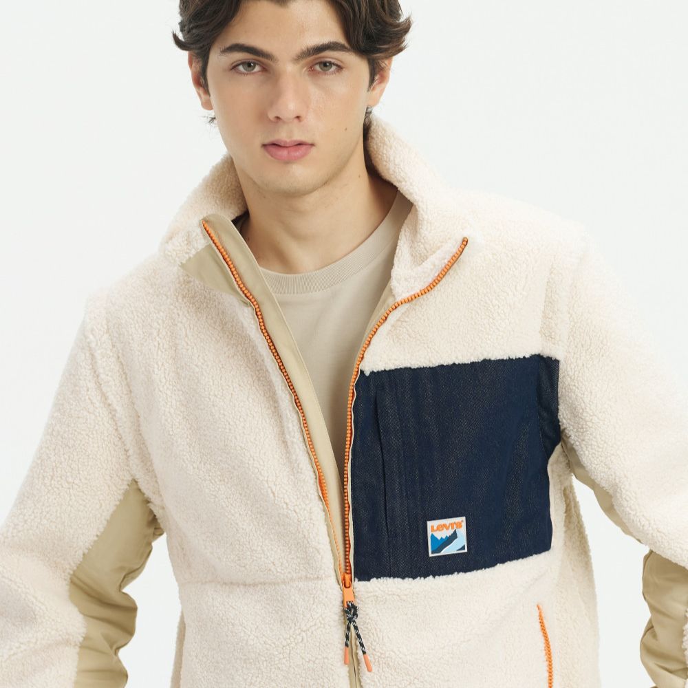 Levi's® Men's lambswool Warm jacket with removable sleeves - Image 6