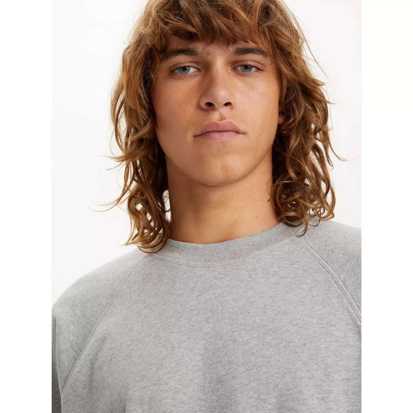 Levi's® Gold Tab™ Cut Off Raglan Shirt - Image 4