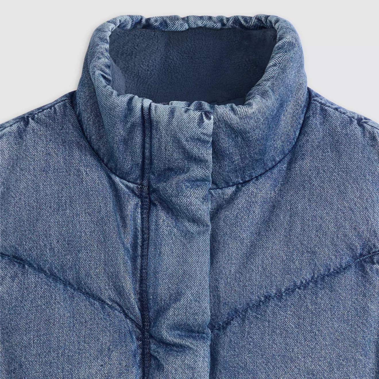 Levi's® Western Bubble Vest - Image 6
