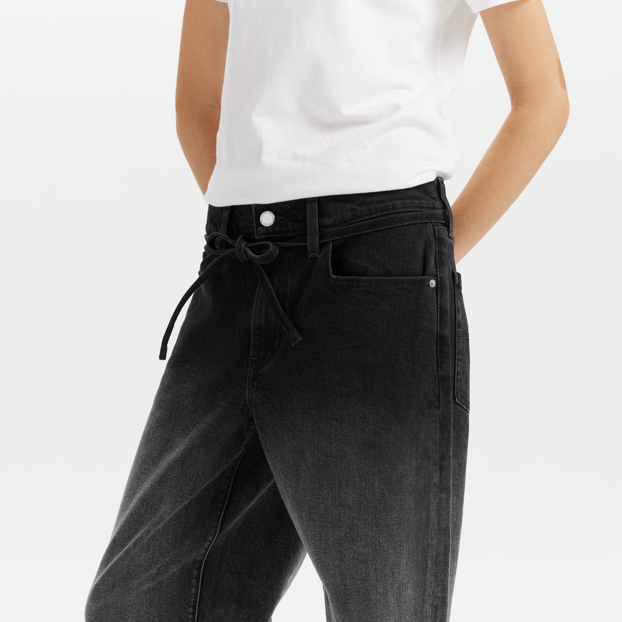 Levi's® Women's XL STRAIGHT Loose Fit Jeans - Image 5