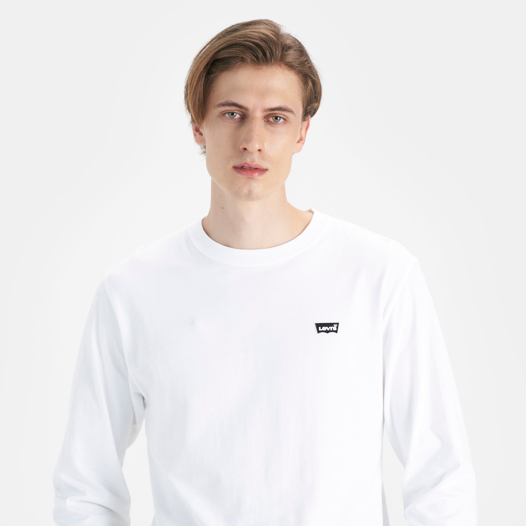 Levi's® Mini Logo Long Sleeve T-shirt | Men's - Image 3