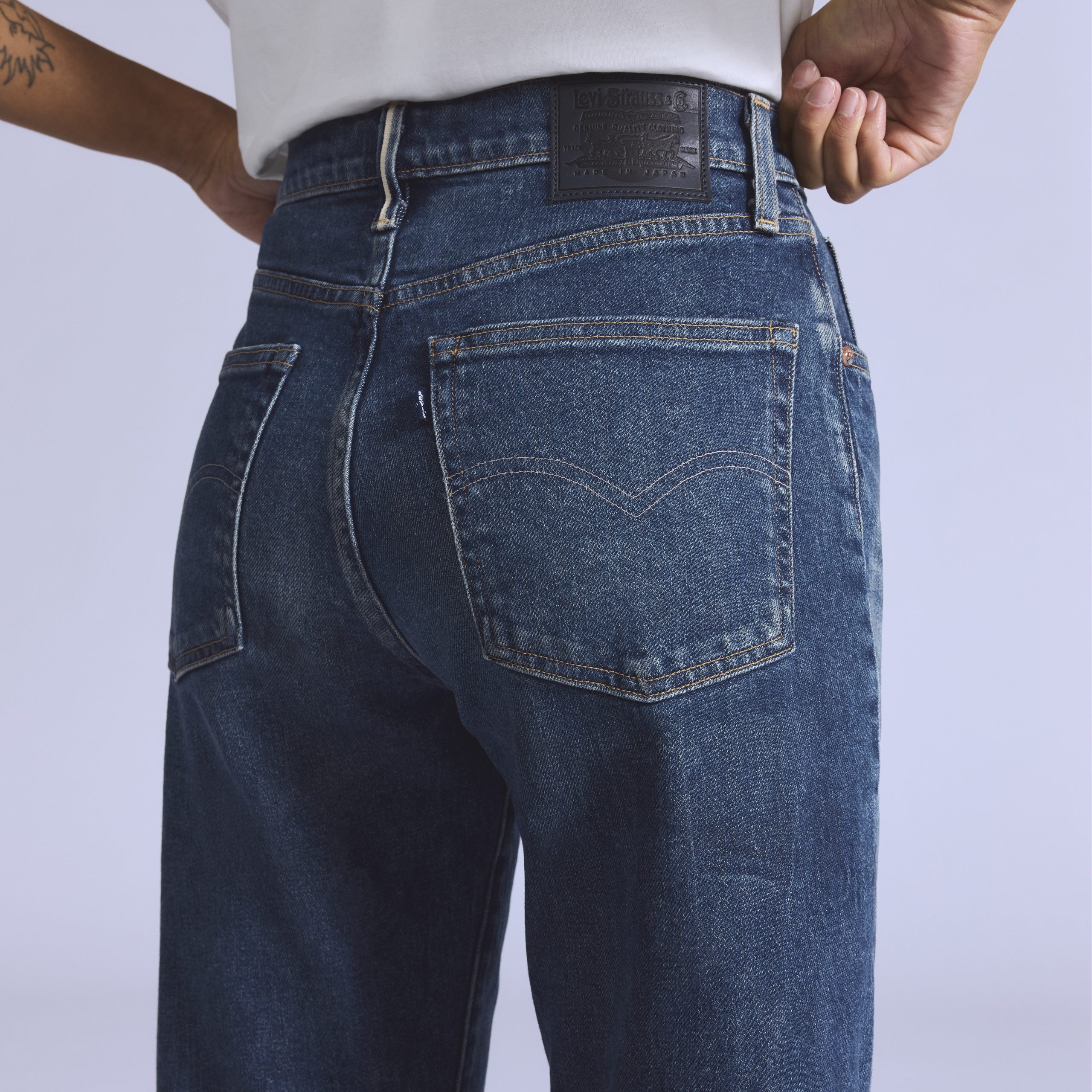 Levi's® Blue Tab™ Women's Column Cut Jeans - Image 5