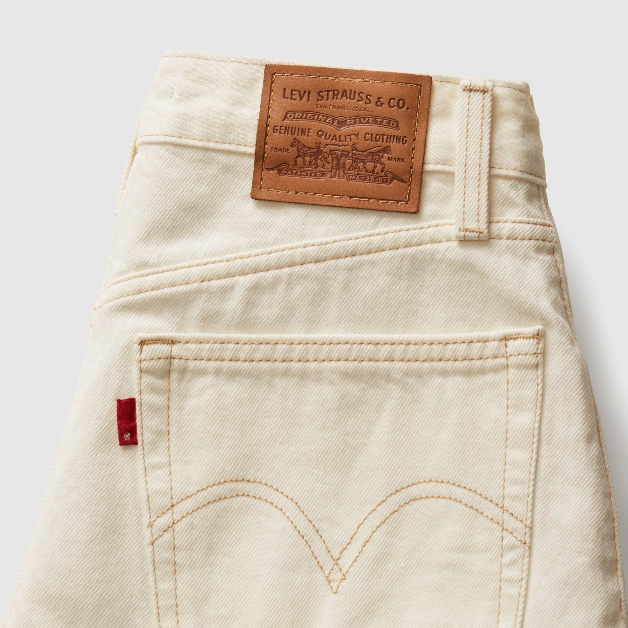 Levi's® Women's High-Rise Baggy Shorts - Image 6