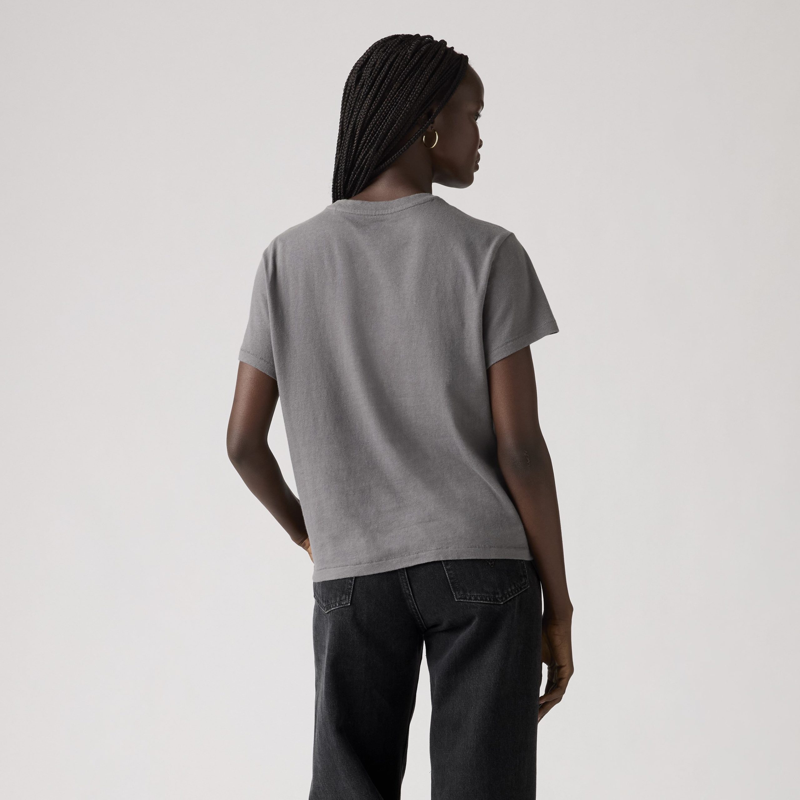 Levi's® Women's Graphic Classic Tee - Image 4