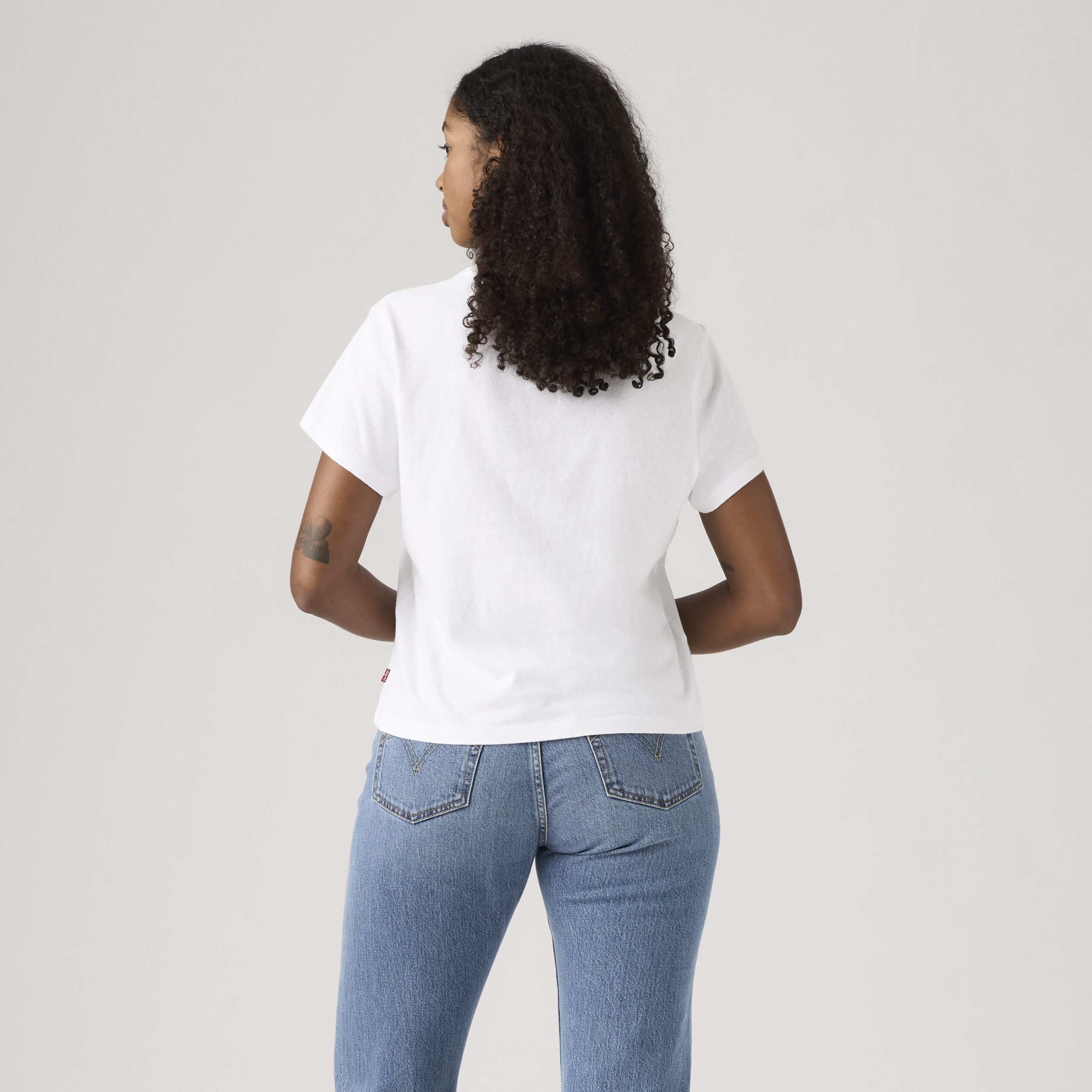 Levi's® Women's Graphic Classic Tee - Image 4