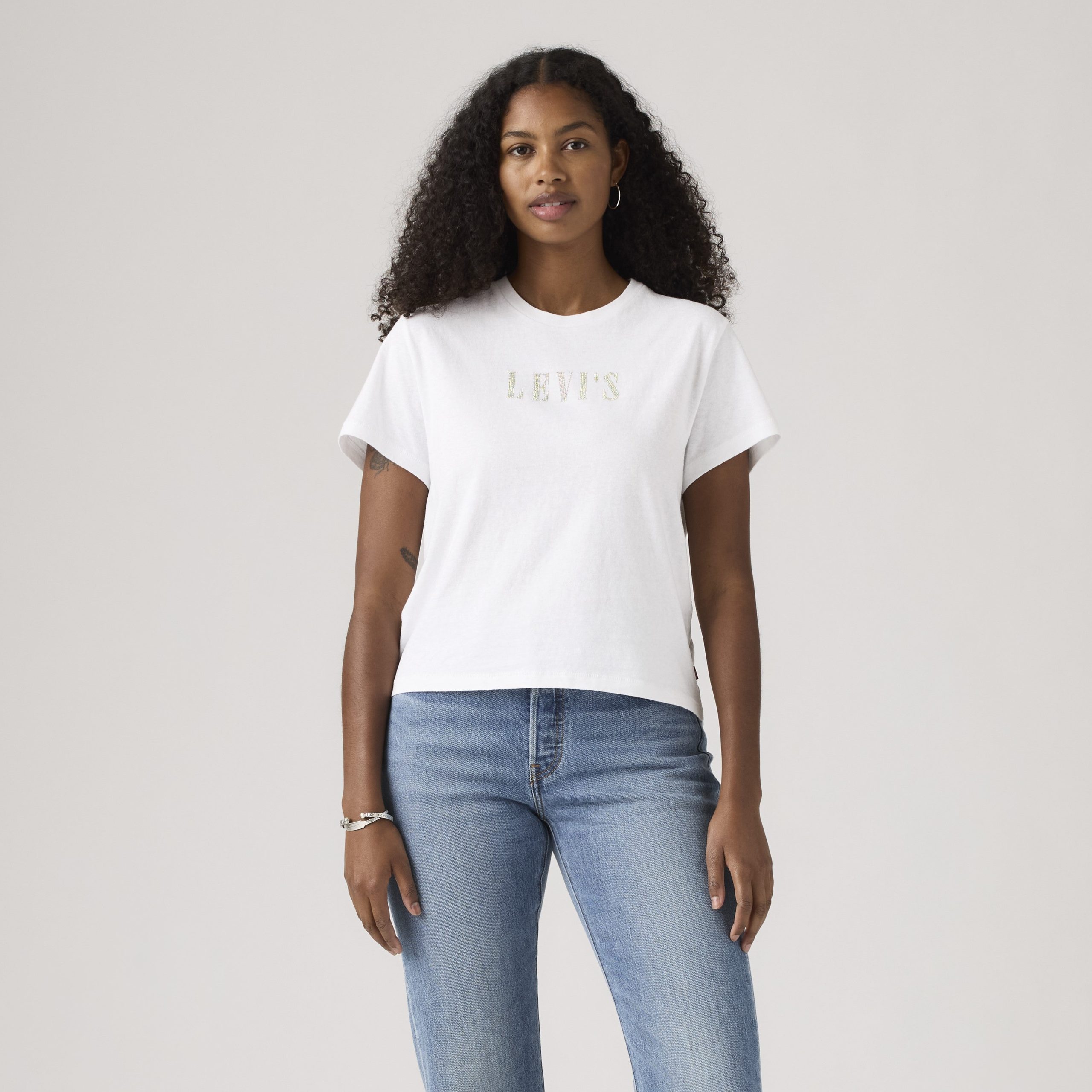 Levi's® Women's Graphic Classic Tee