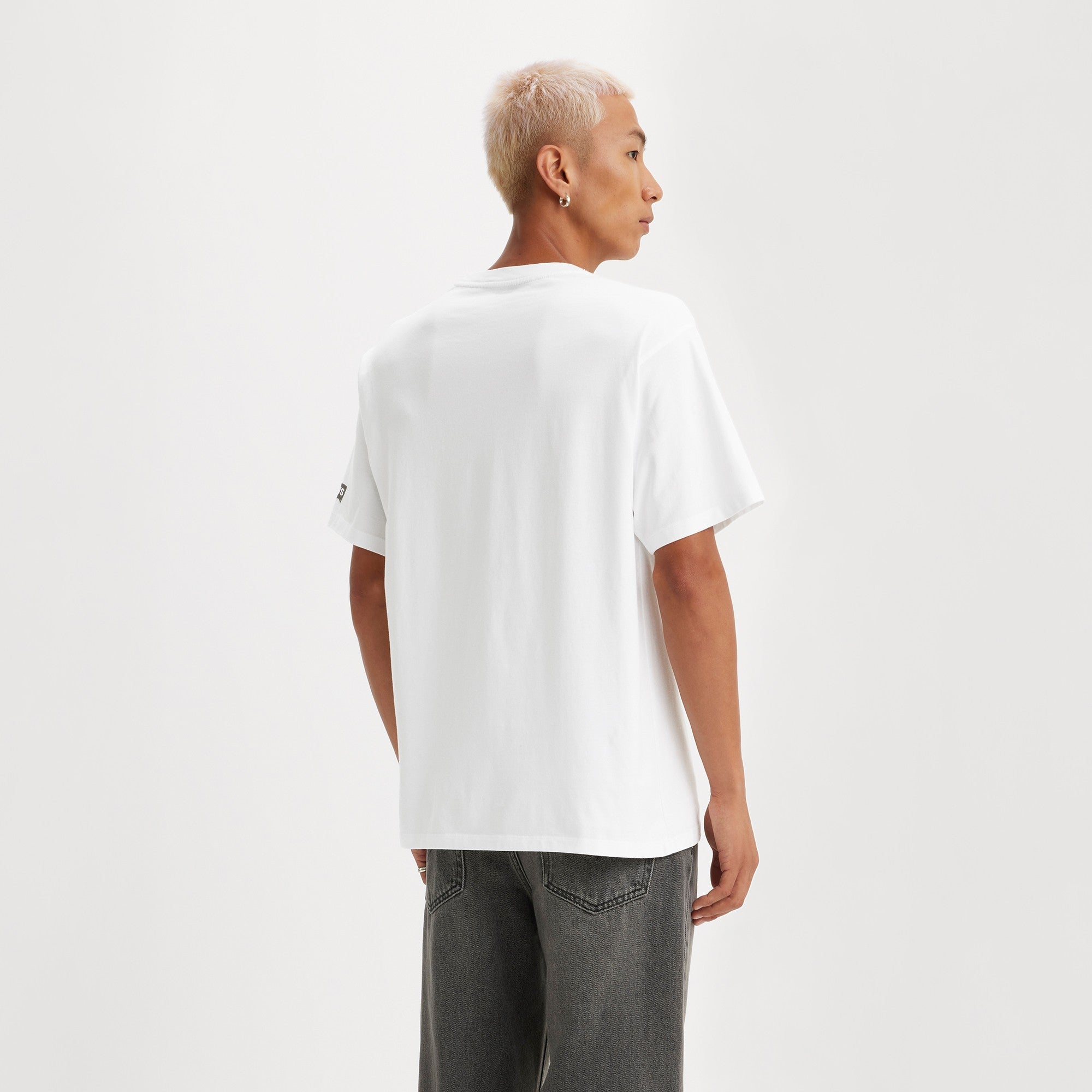 Levi's? Men's Vintage Fit Graphic T-Shirt - Image 2