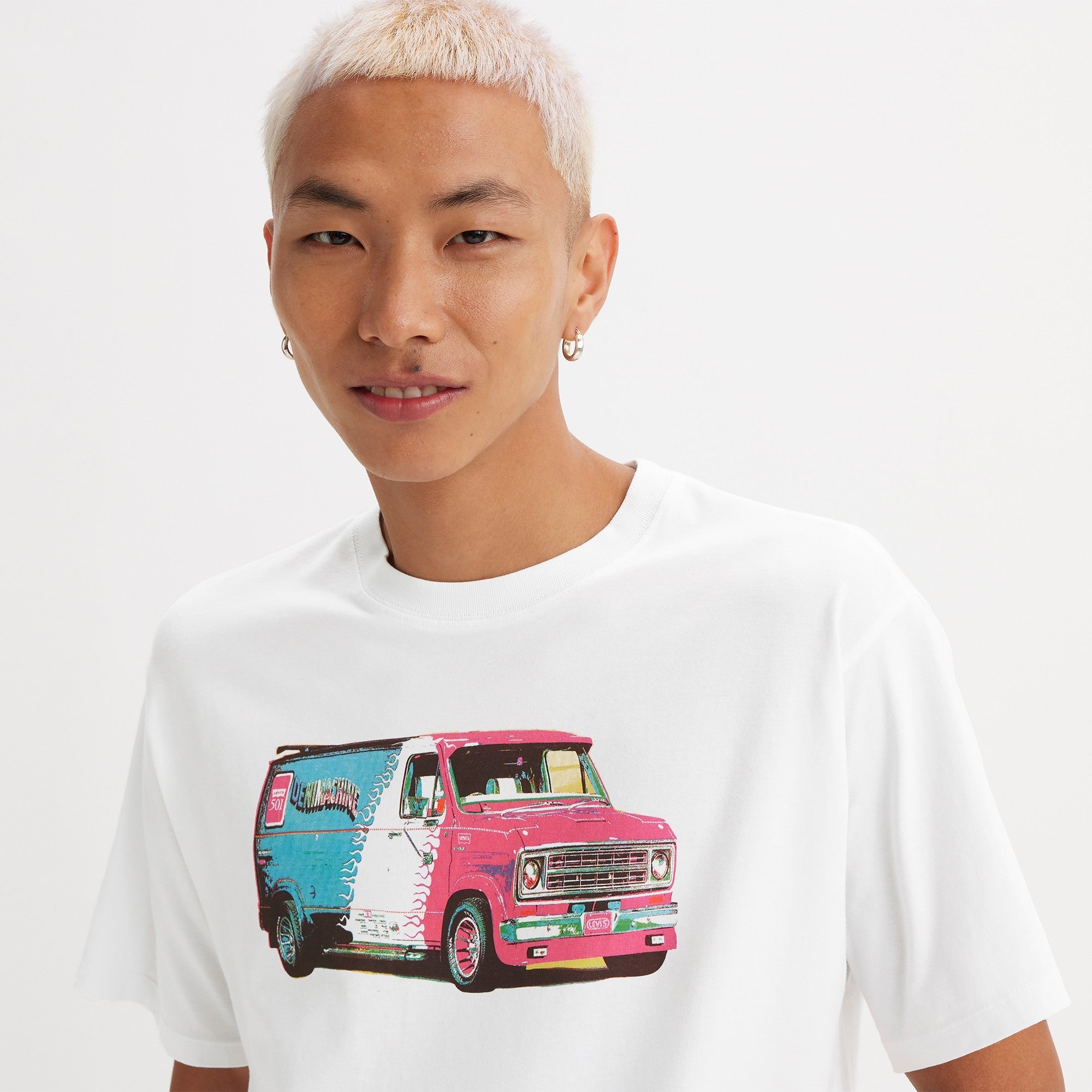 Levi's? Men's Vintage Fit Graphic T-Shirt - Image 4