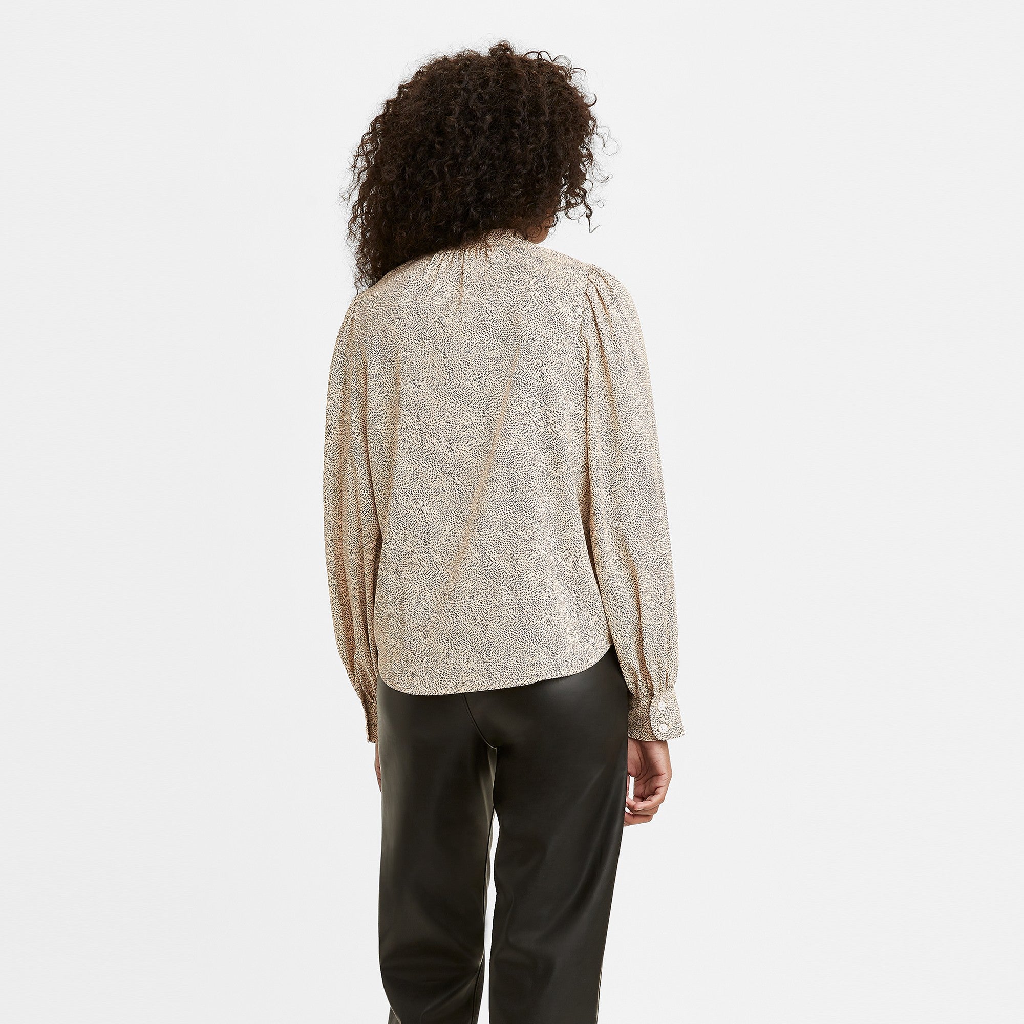 Levi's? Women's Delany Pleated Blouse - Image 2
